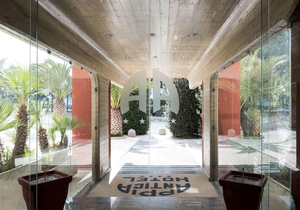 Appia Antica Hotel Corato Bagian luar foto